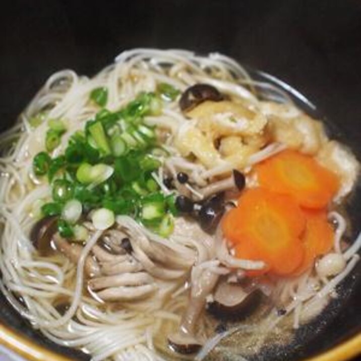 きのこたっぷりにゅうめん